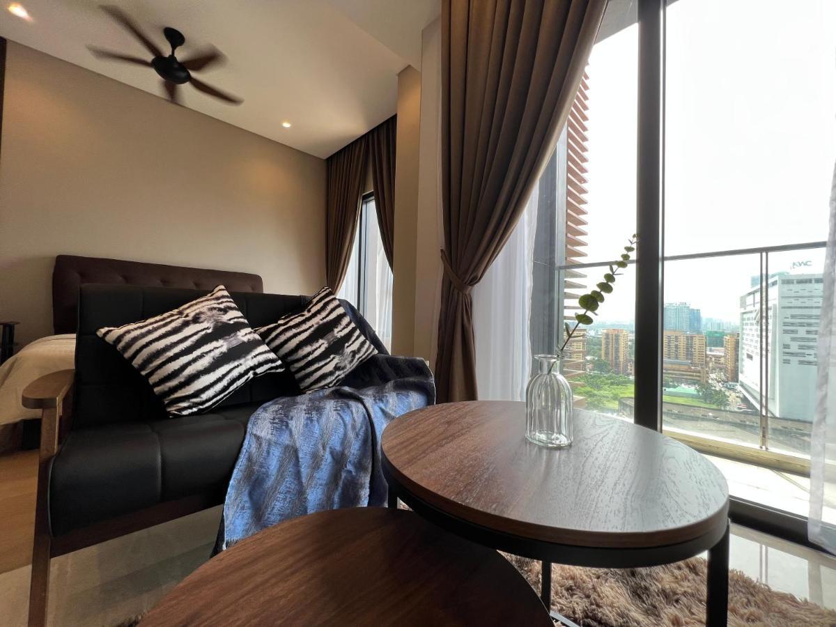 Lucentia Residence Bbcc Lalaport At Kuala Lumpur By Luxe Home المظهر الخارجي الصورة