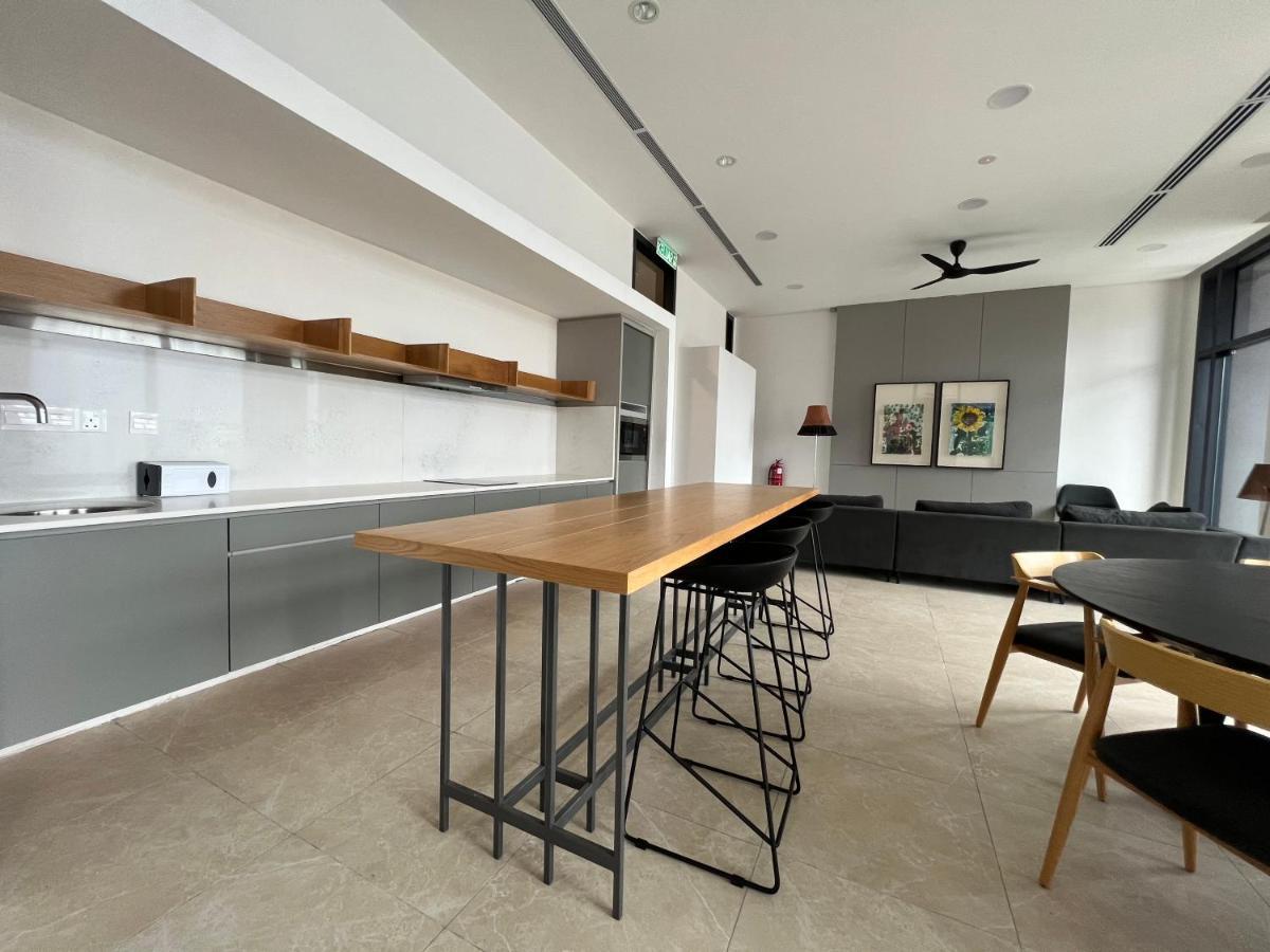 Lucentia Residence Bbcc Lalaport At Kuala Lumpur By Luxe Home المظهر الخارجي الصورة