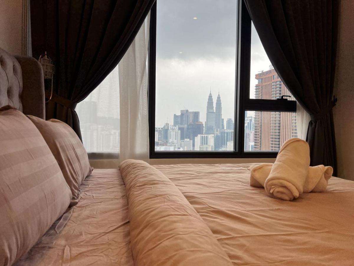 Lucentia Residence Bbcc Lalaport At Kuala Lumpur By Luxe Home المظهر الخارجي الصورة