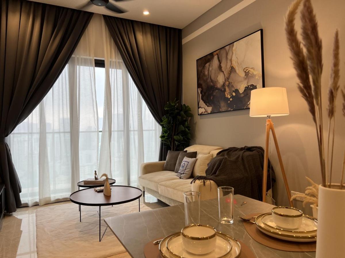 Lucentia Residence Bbcc Lalaport At Kuala Lumpur By Luxe Home المظهر الخارجي الصورة