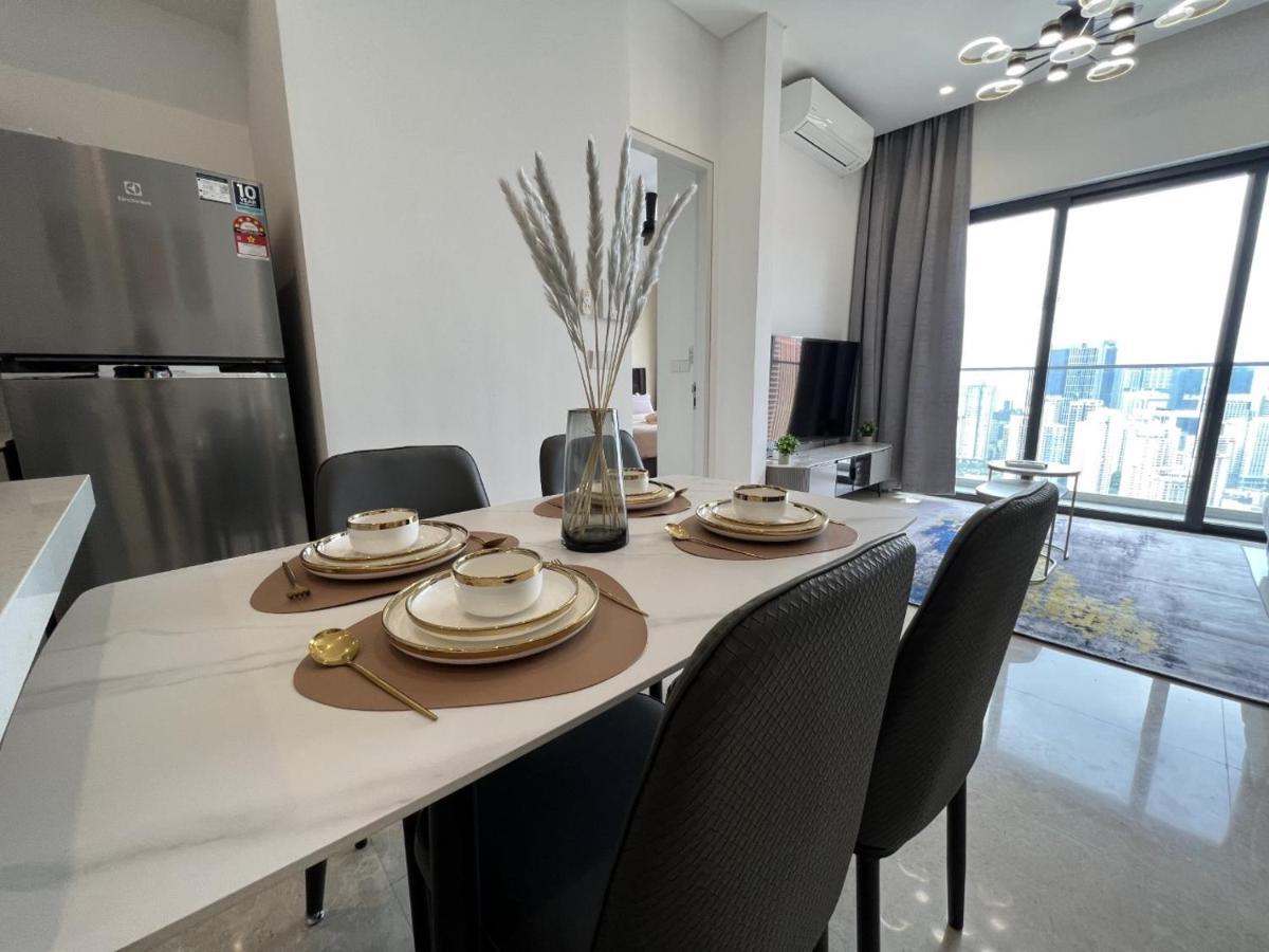 Lucentia Residence Bbcc Lalaport At Kuala Lumpur By Luxe Home المظهر الخارجي الصورة